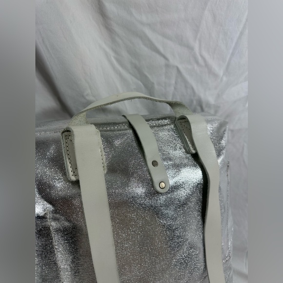 HTF Genuine The Prepster Emergency Backpack fireproof silver metallic - Picture 9 of 16